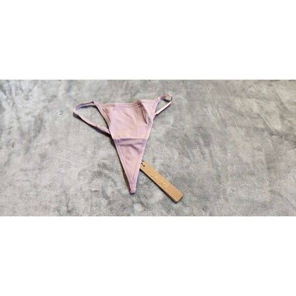 NWT SKIMS Small Dusk Pink Fits Everybody T-String Thong PN-THG-2070 - Picture 1 of 6
